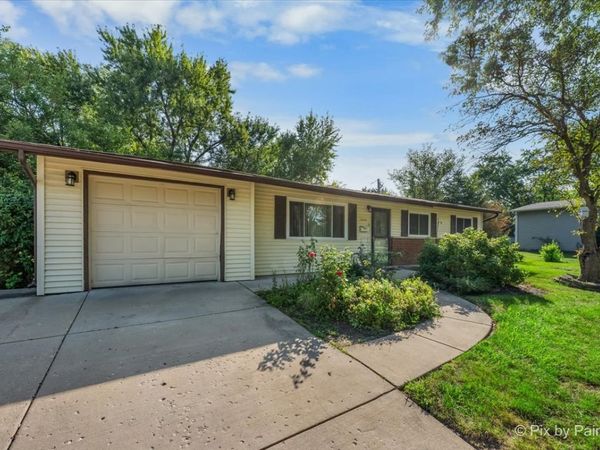 1243 Westchester Drive , Hanover Park, IL 60133