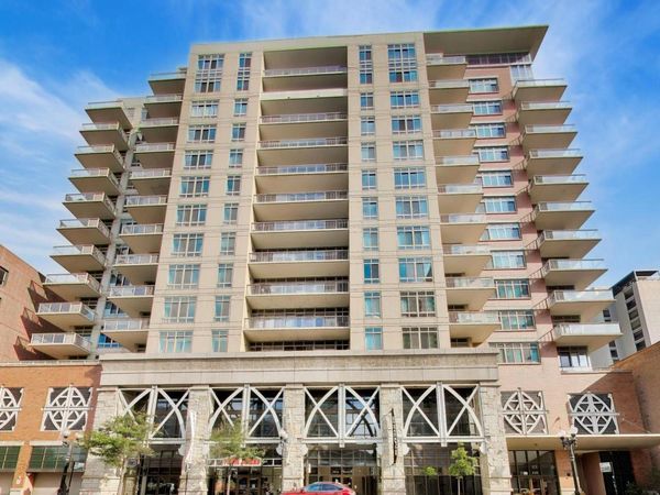 230 W Division Street , Unit 1107, Chicago, IL 60610