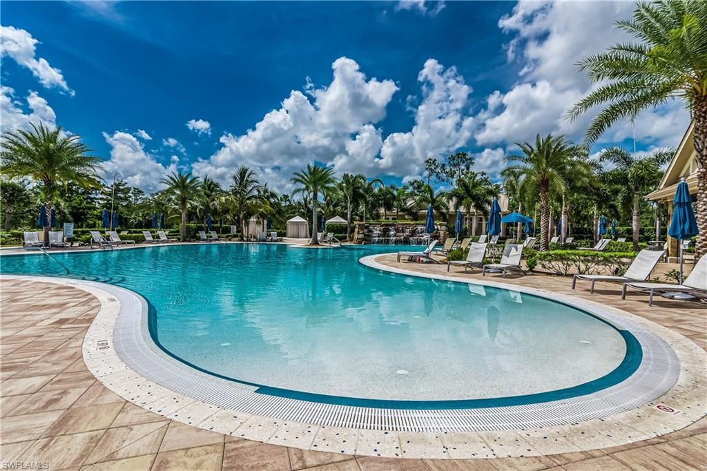 7700 Winding Cypress Dr, Naples, FL 34114 Photo