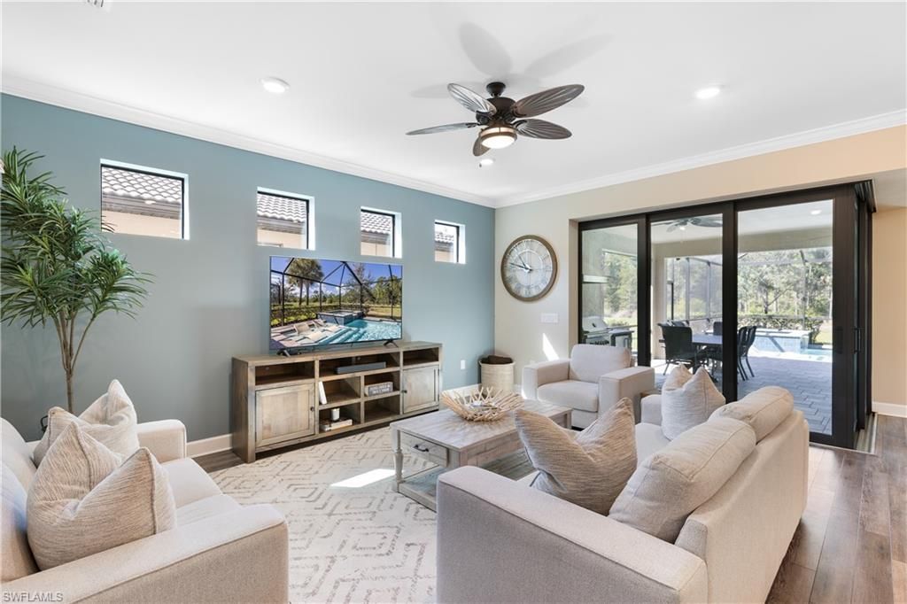 7700 Winding Cypress Dr, Naples, FL 34114 Photo