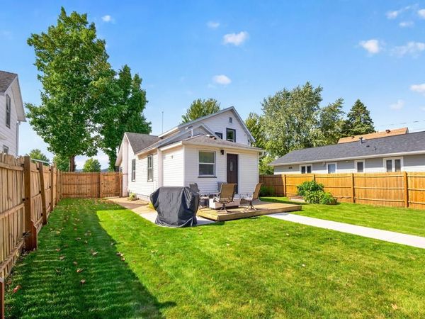 514 N Prairie Street, Lake City, MN 55041