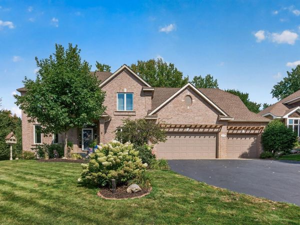 10817 Cambridge Court, Burnsville, MN 55337