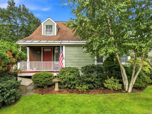 60 Livingston Avenue, Valhalla, NY 10595