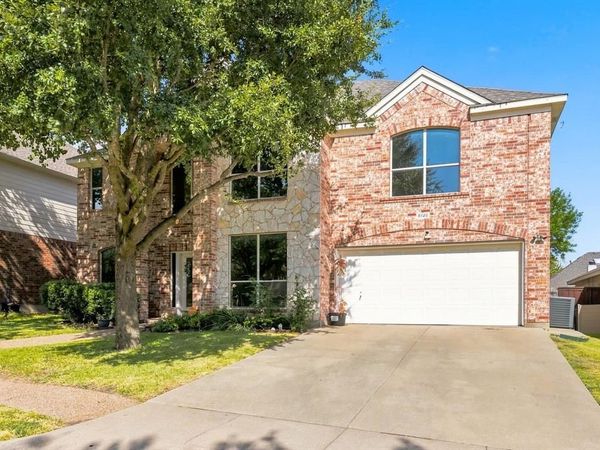 8125 Geranium Lane , Fort Worth, TX 76123
