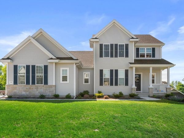 7519 S 50th COURT, Franklin, WI 53132