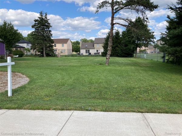 000 Dequindre Road , Sterling Heights, Mi 48314