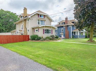 2568 Dewey Avenue , Rochester, NY 14616