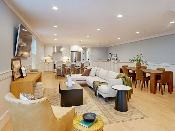 613 E 6th Street, Unit 1, Boston, MA 02127