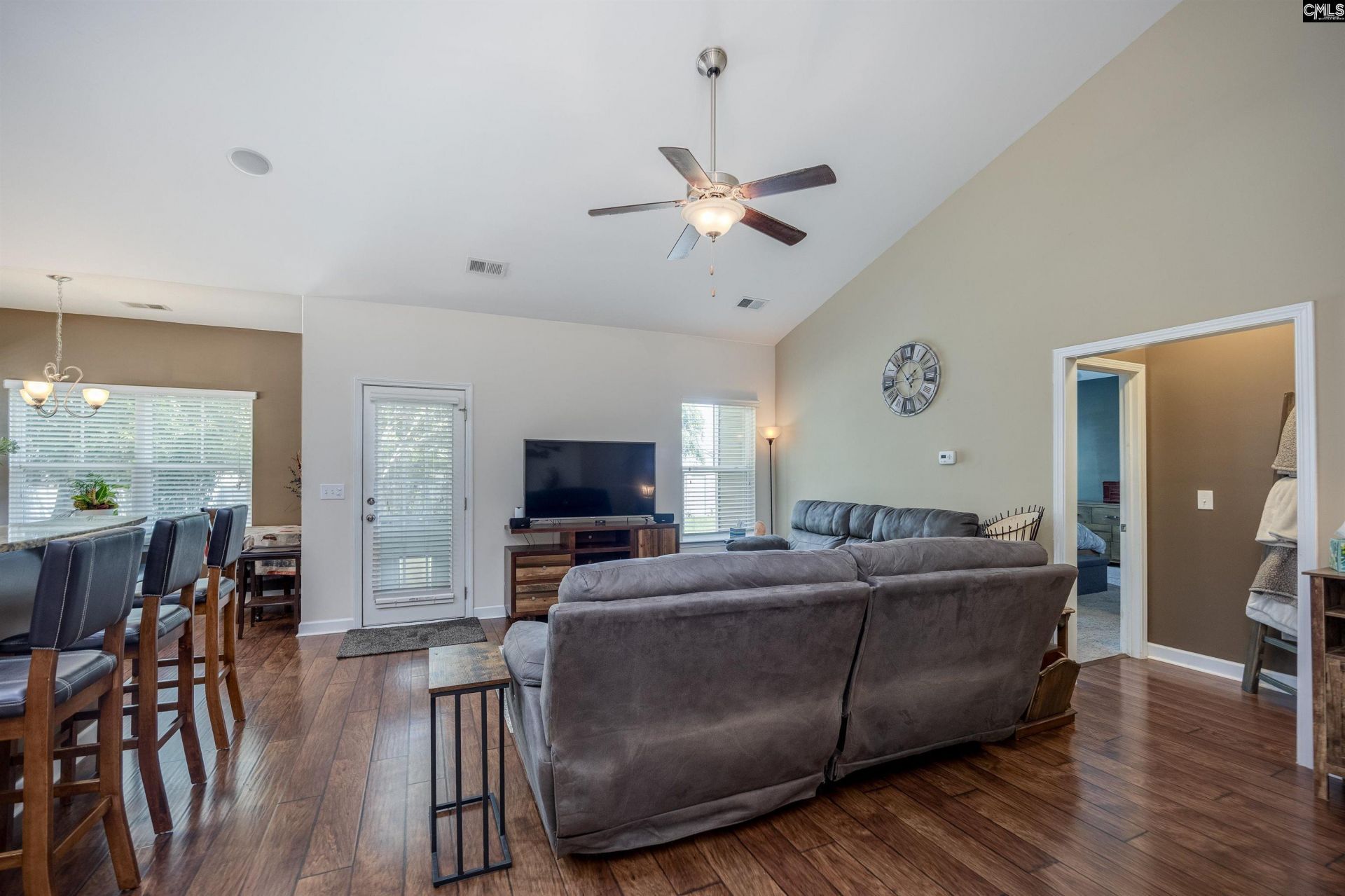 109 Spring Tyme Lane Photo 12