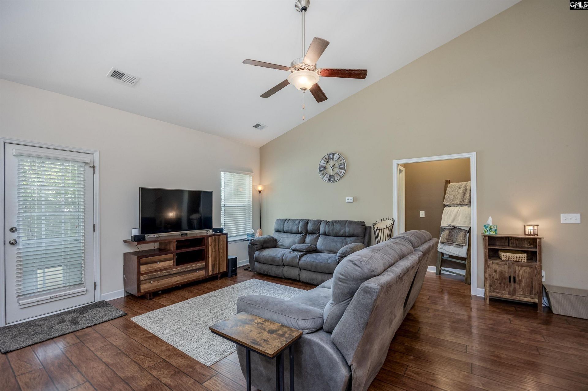109 Spring Tyme Lane Photo 13