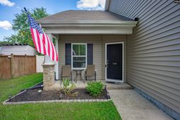 109 Spring Tyme Lane photo 4