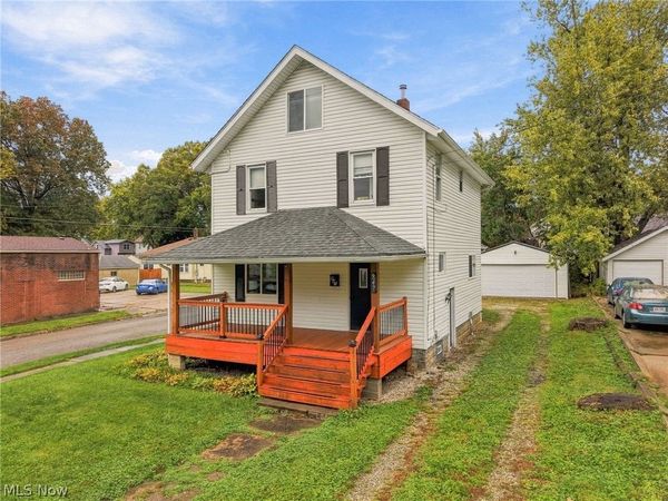 847 Sackett Avenue, Cuyahoga Falls, OH 44221