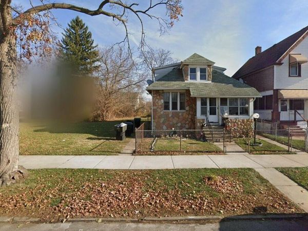 4480 Sheridan Street, Detroit, MI 48214