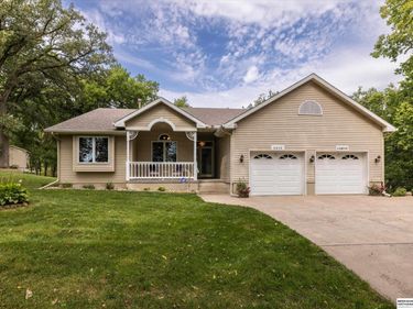 6610 Garvin Street, Omaha, NE 68152