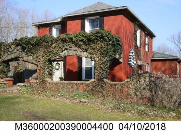 1716 US-42 , Xenia, OH 45385