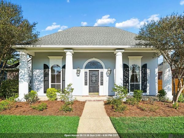 733 Troutbeck Dr, Baton Rouge, LA 70810