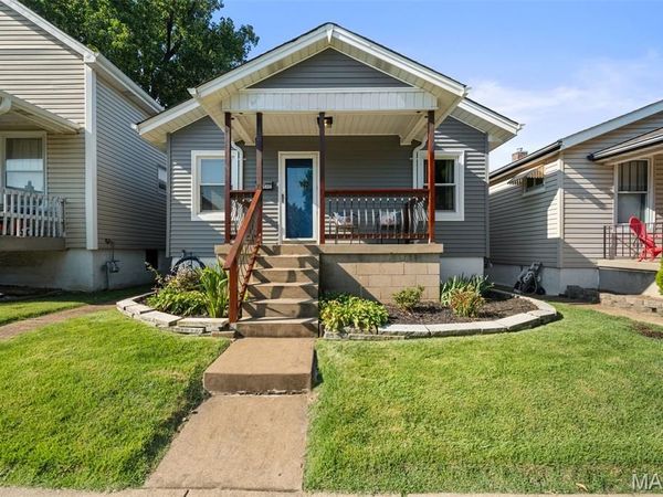 5424 Blow Street , St Louis, MO 63109
