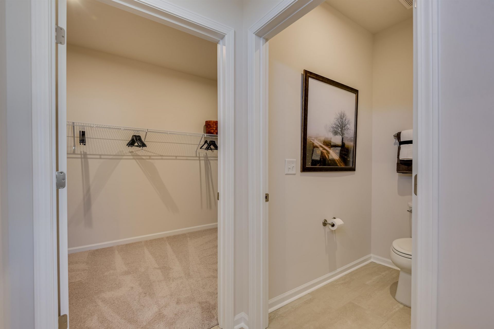 1119 Kings Town Way Photo 21