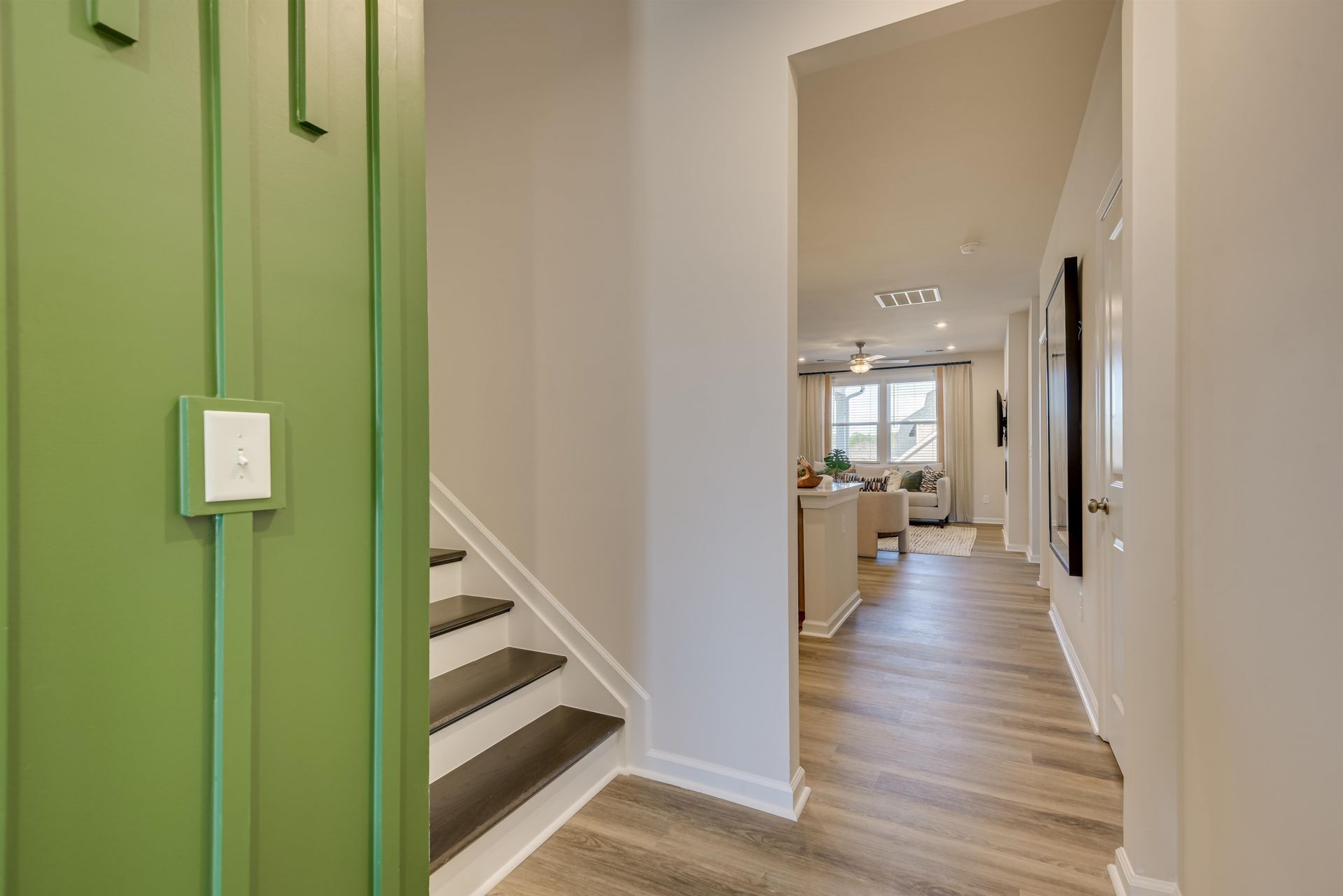 1119 Kings Town Way Photo 33