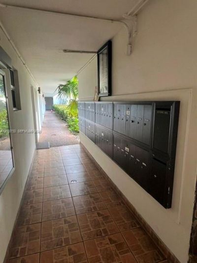 1000 NE 12th Ave, Unit 103, Hallandale Beach, FL 33009 Photo
