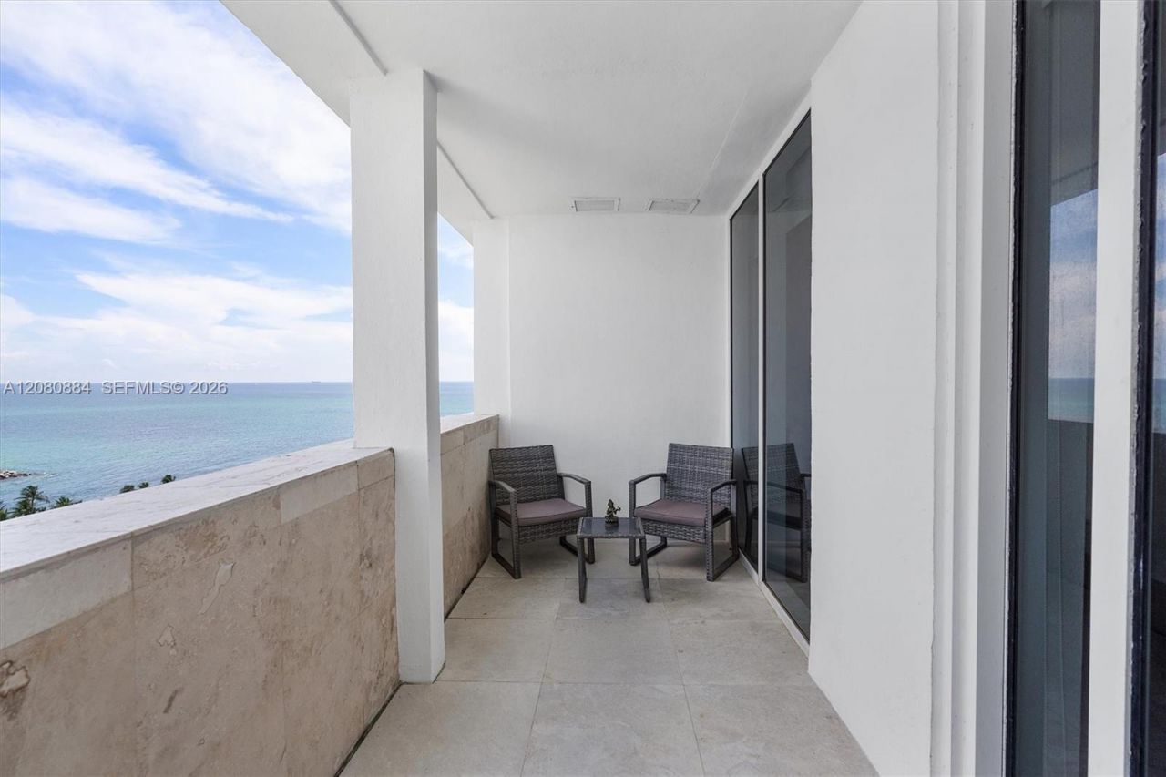 10275 Collins Ave, Unit PH 1502, Bal Harbour, FL 33154 Photo