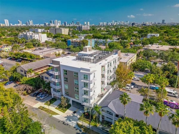 1938 Jackson St, Unit 306, Hollywood, FL 33020