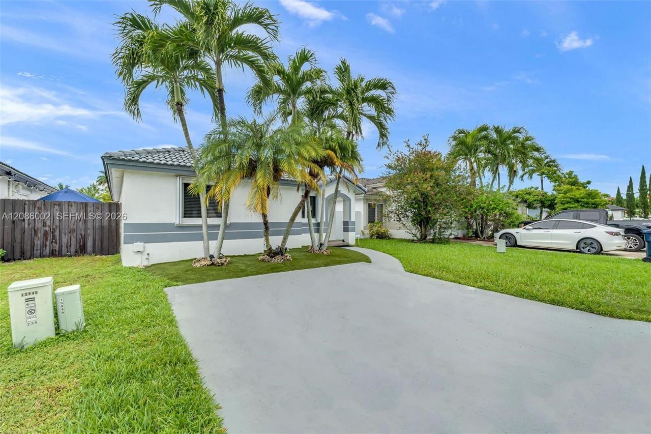 13936 SW 151st Ave, Miami, FL 33196 Photo
