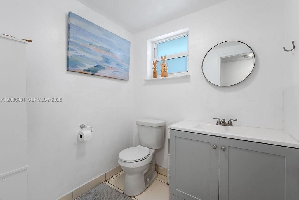 319 NE 14th Ave, Unit 106, Hallandale Beach, FL 33009 Photo