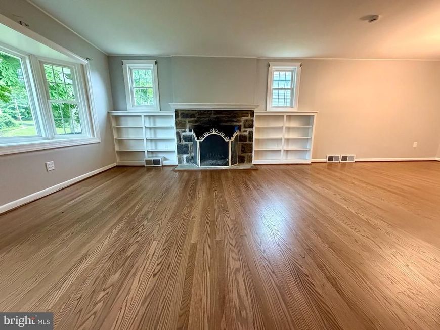 300 Winding Way , Glenside, PA 19038 Main Photo