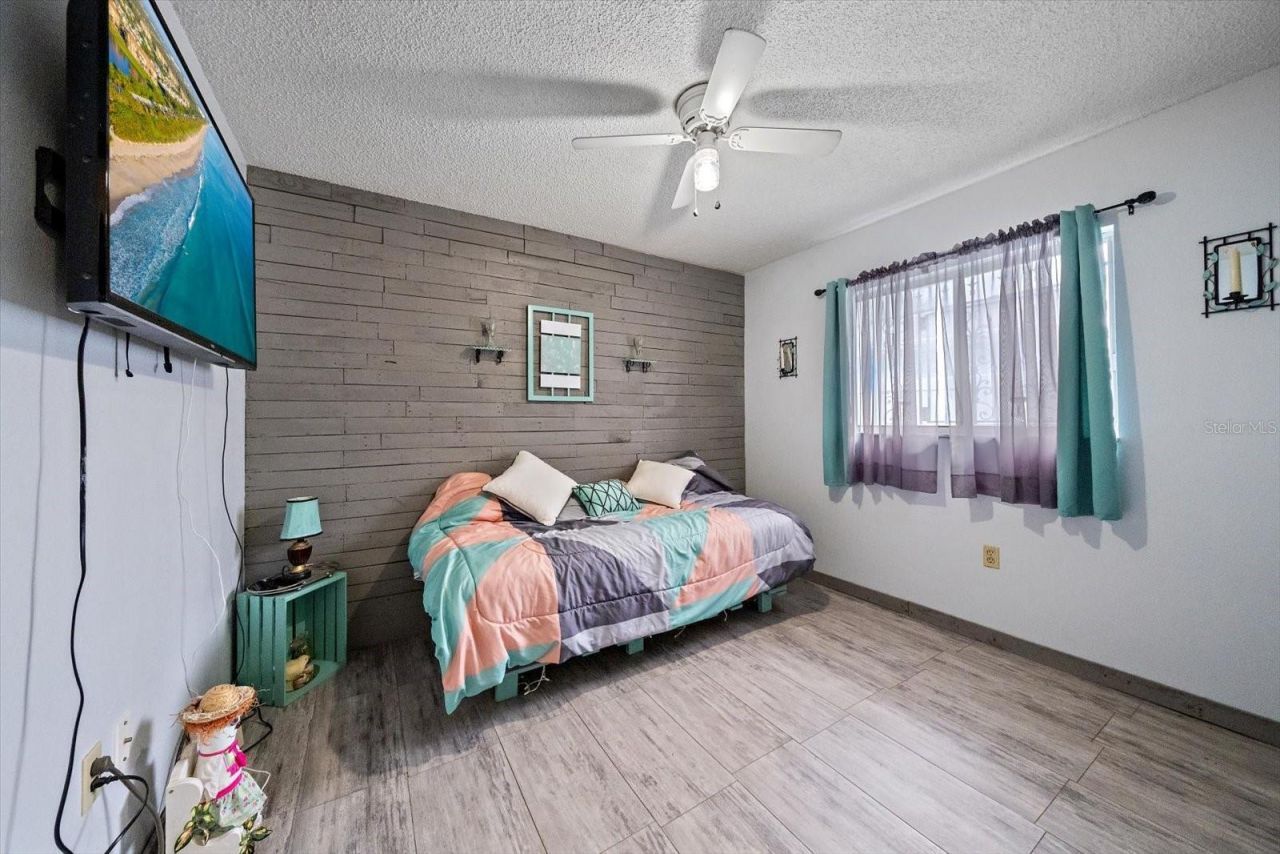 3419 29th Street Court E, Bradenton, FL 34208 Photo