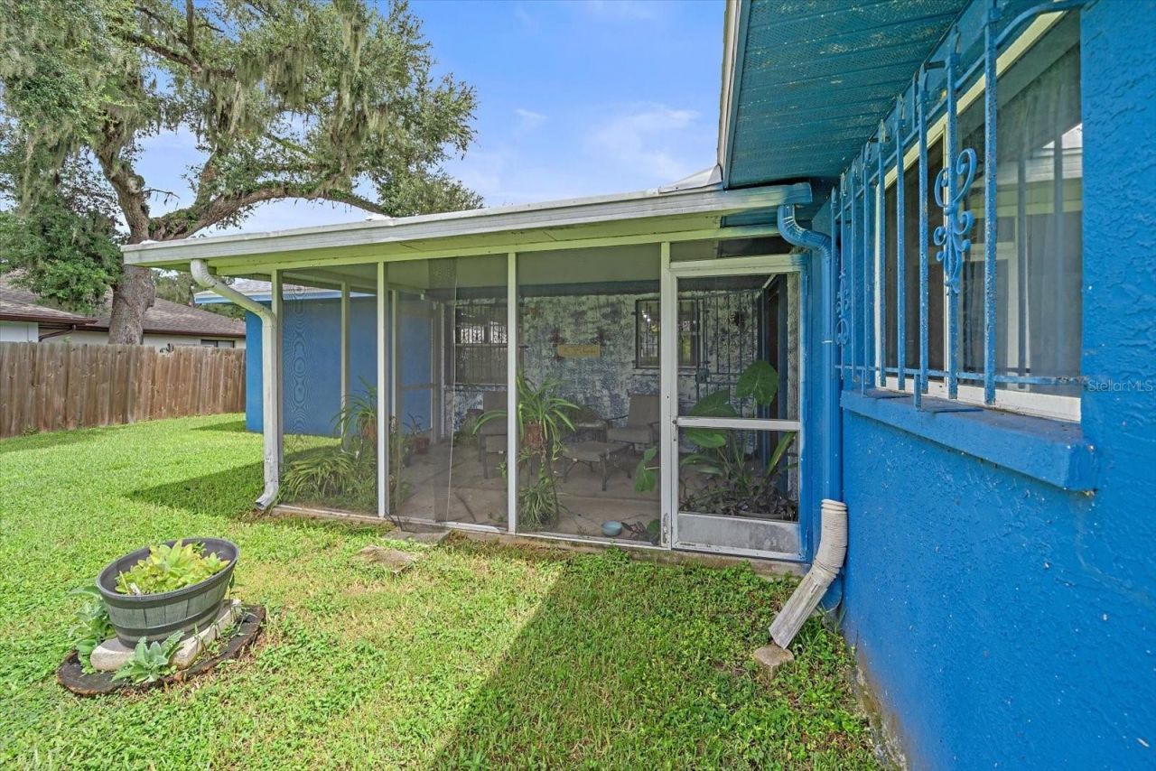 3419 29th Street Court E, Bradenton, FL 34208 Photo