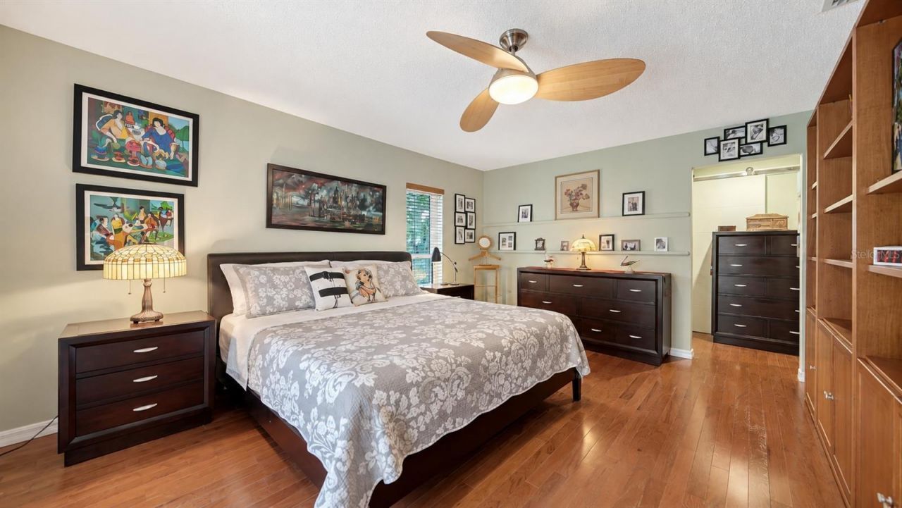 5211 Inverness Drive, Sarasota, FL 34243 Photo