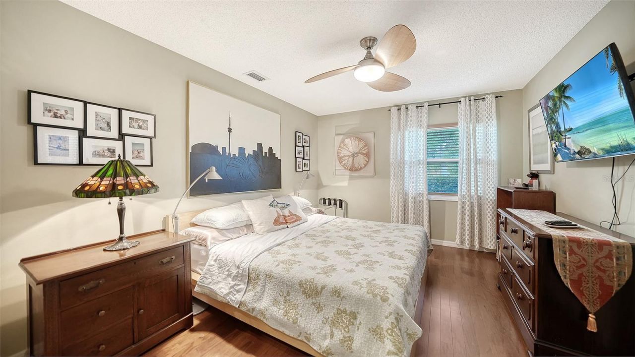 5211 Inverness Drive, Sarasota, FL 34243 Photo