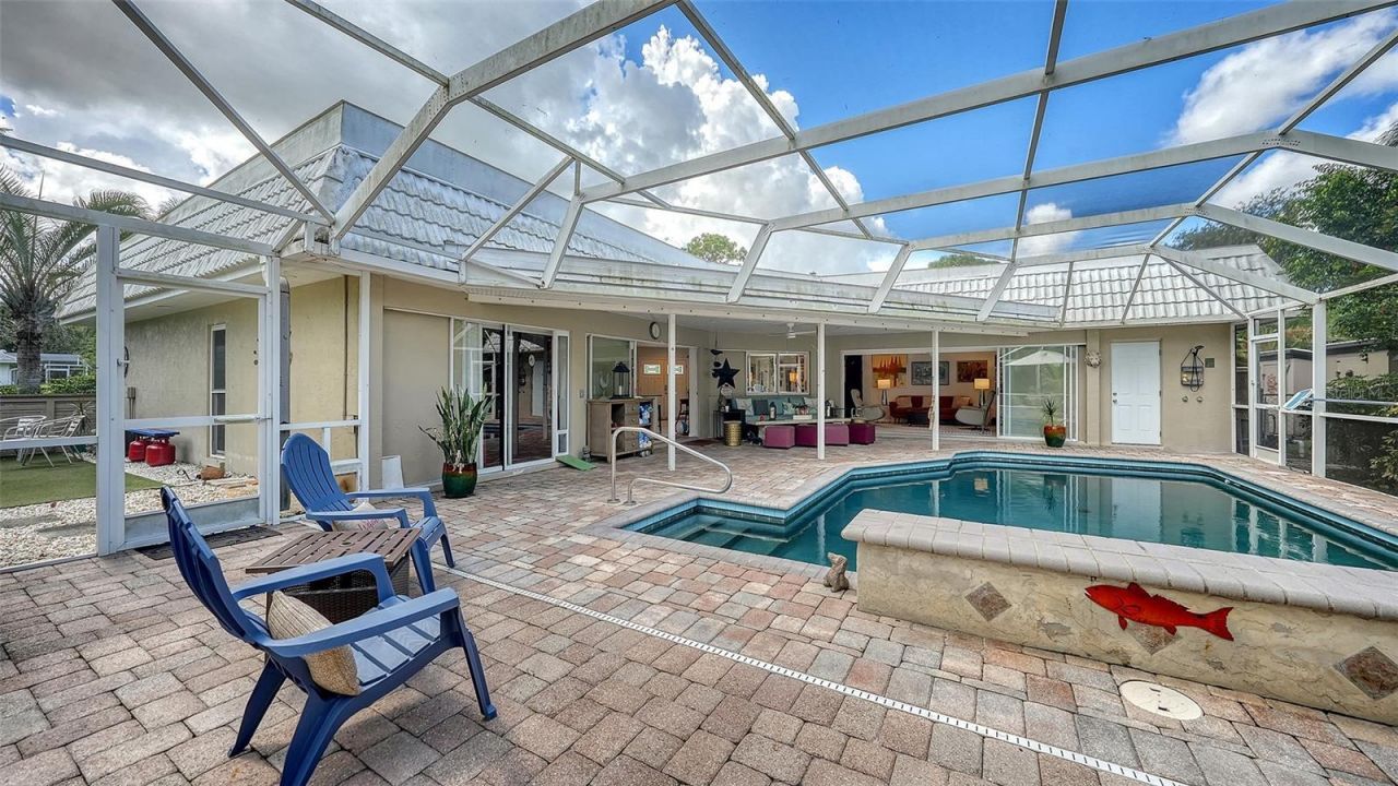 5211 Inverness Drive, Sarasota, FL 34243 Photo