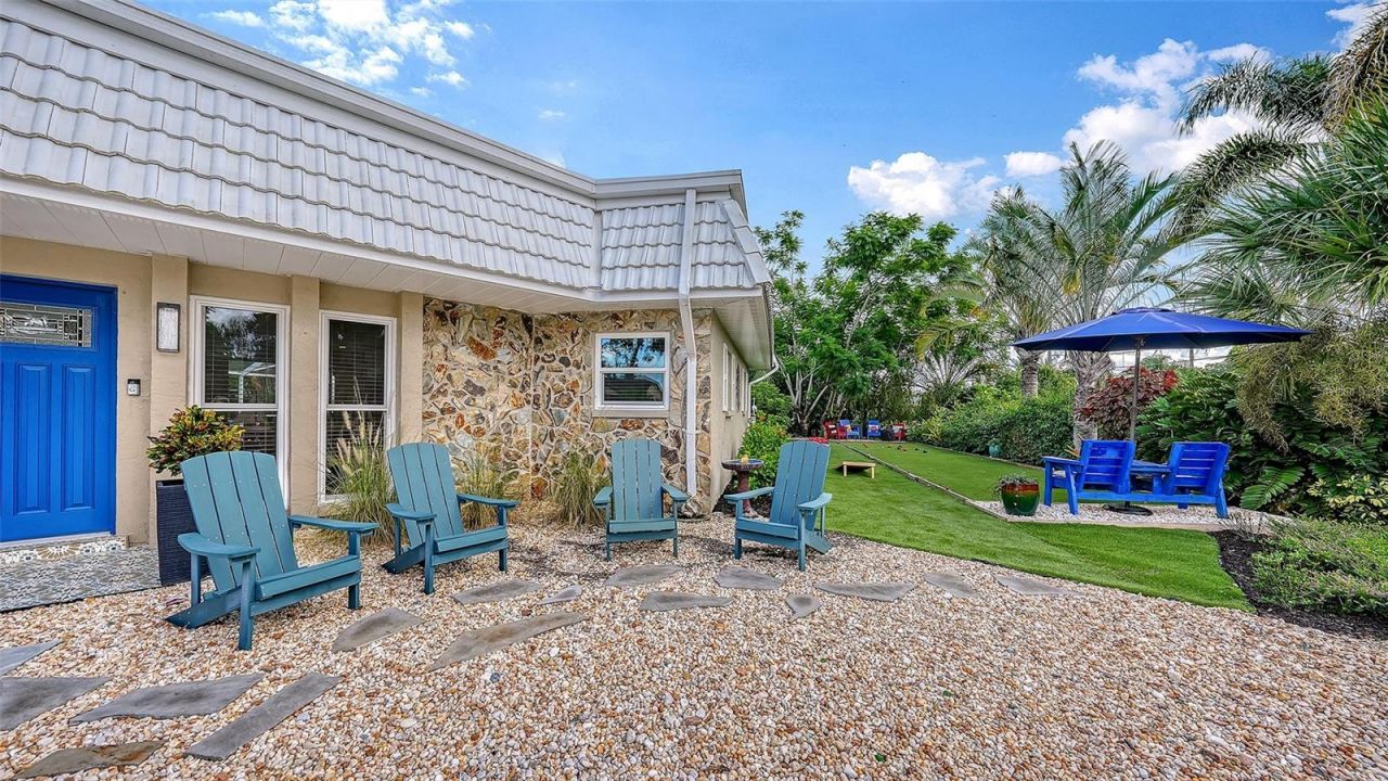 5211 Inverness Drive, Sarasota, FL 34243 Photo