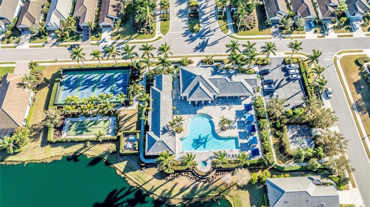 12927 Seasong Terrace, Bradenton, FL 34211 Photo