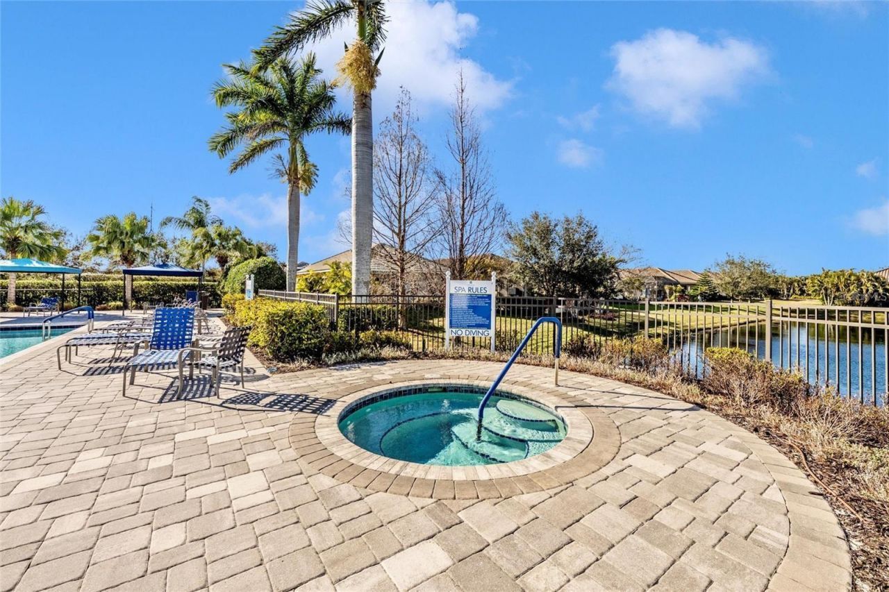 12927 Seasong Terrace, Bradenton, FL 34211 Photo