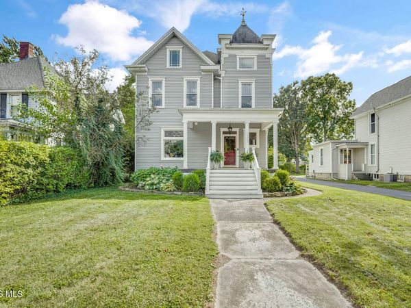 319 Hancock Street , Findlay, OH 45840