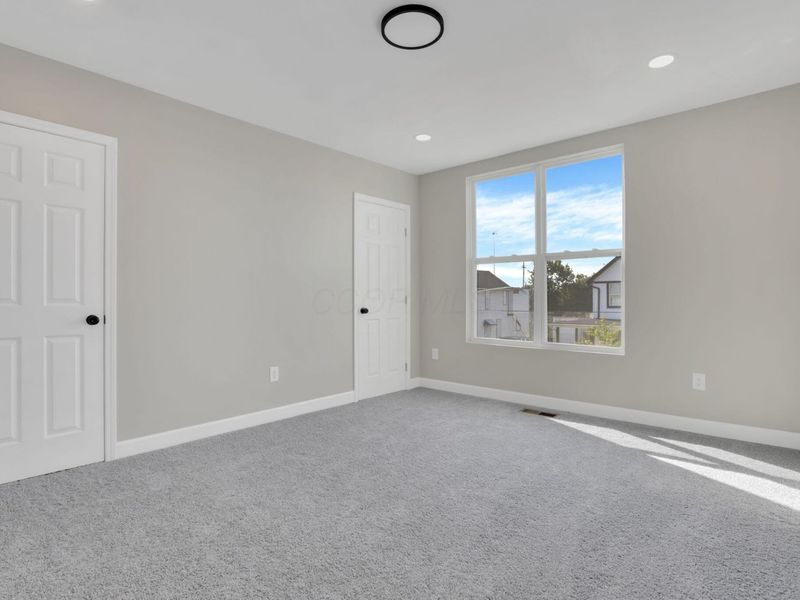 632 E 2nd Avenue, Columbus, OH 43201 Photo 25