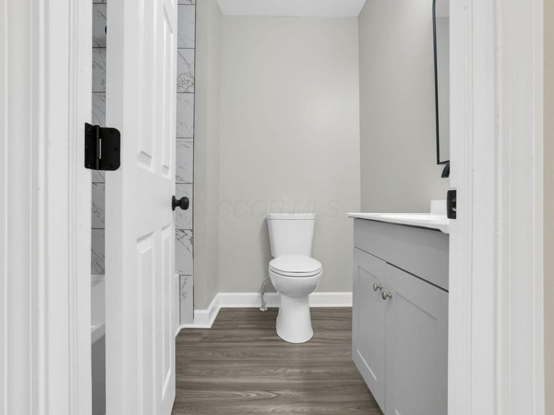 632 E 2nd Avenue, Columbus, OH 43201 Photo 29