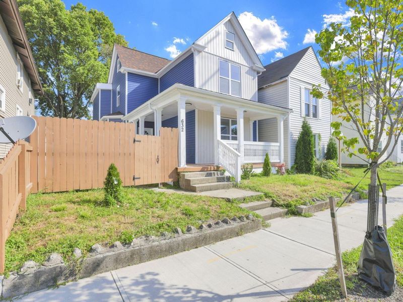 632 E 2nd Avenue, Columbus, OH 43201 Photo 4