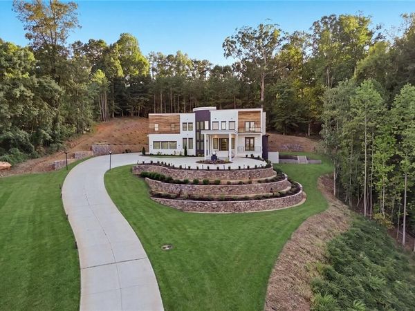 1612 Mountain Shadow Trail, Stone Mountain, GA 30087