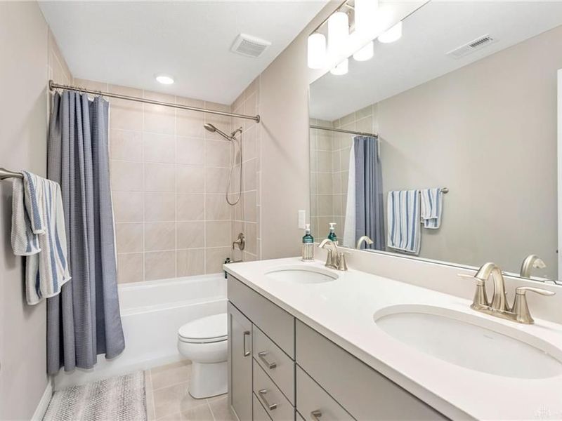10114 Gully Pass Drive, Washington Township, OH 45458 Photo 34