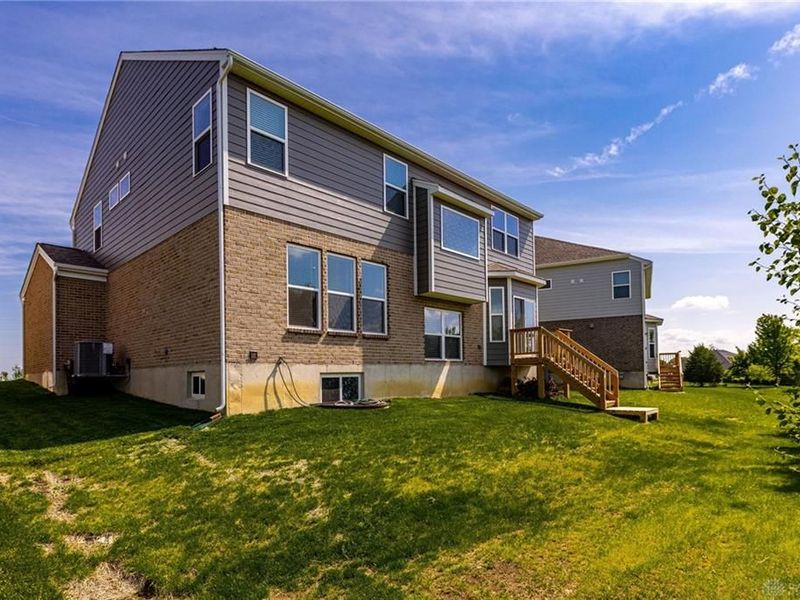 10114 Gully Pass Drive, Washington Township, OH 45458 Photo 7