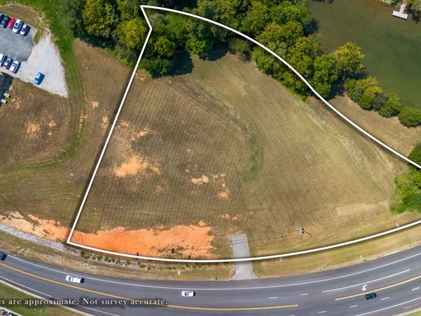 945 Race Street , Kingston, TN 37763