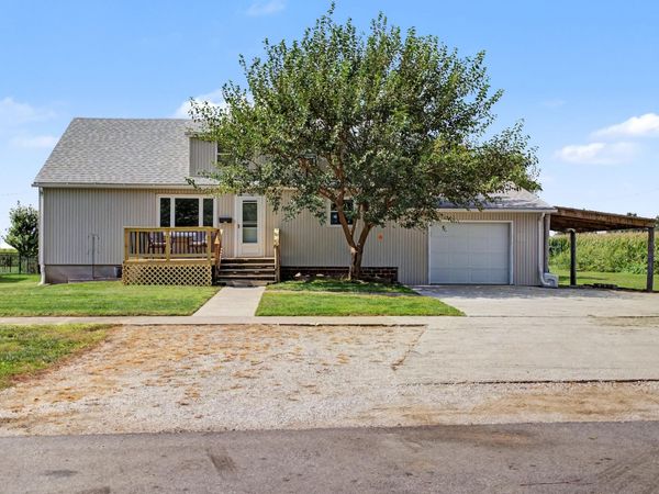 380 N 3rd Street, McCallsburg, IA 50154