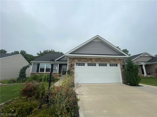 6913 Gauntlet Street SW, Massillon, OH 44646