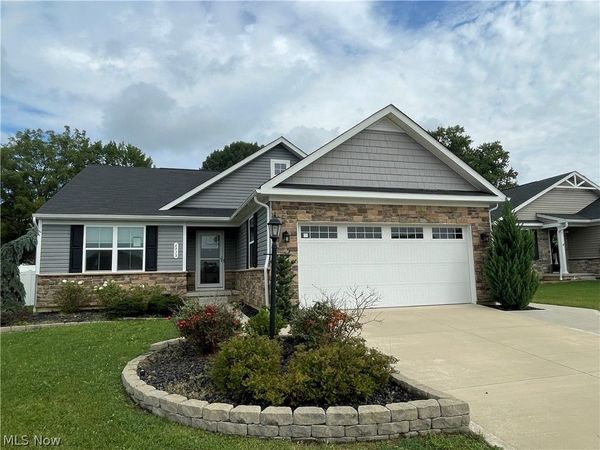 6913 Gauntlet Street SW, Massillon, OH 44646