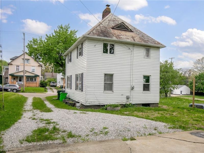 1424 S Liberty Avenue, Alliance, OH 44601 Photo 25