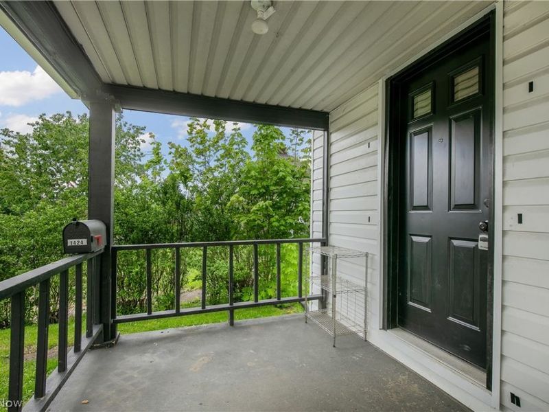1424 S Liberty Avenue, Alliance, OH 44601 Photo 5